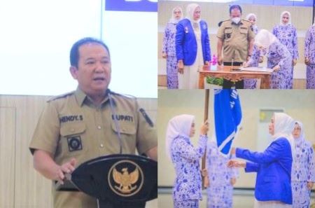 Pelantikan dan Pengukuhan Dra Hj Kasih Fajarini selaku Ketua DPC IWAPI Kabupaten Jember